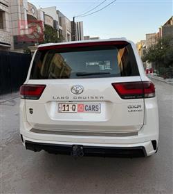 تويوتا لاندكروزر